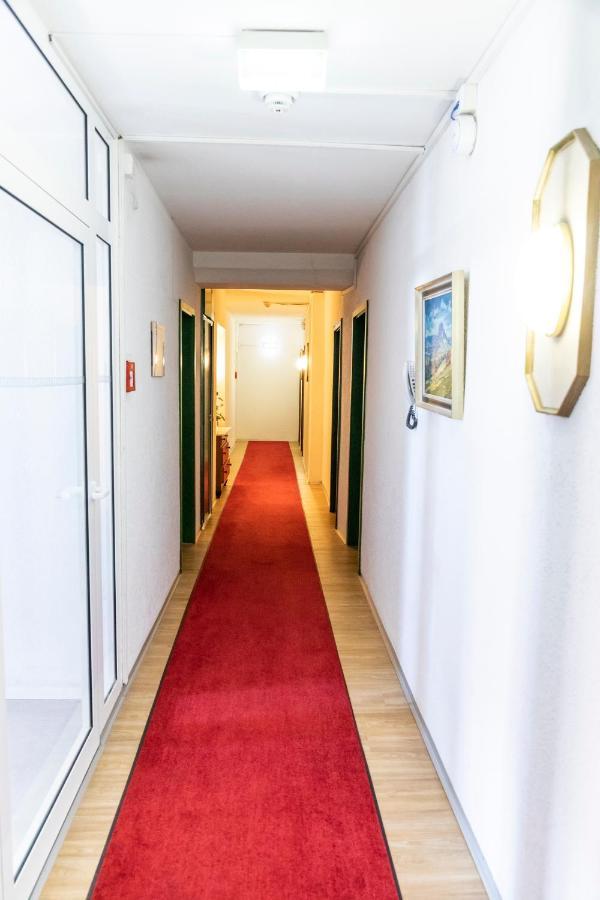 Hotel Jaegerhaus In Singen Am Hohentwiel Exteriör bild