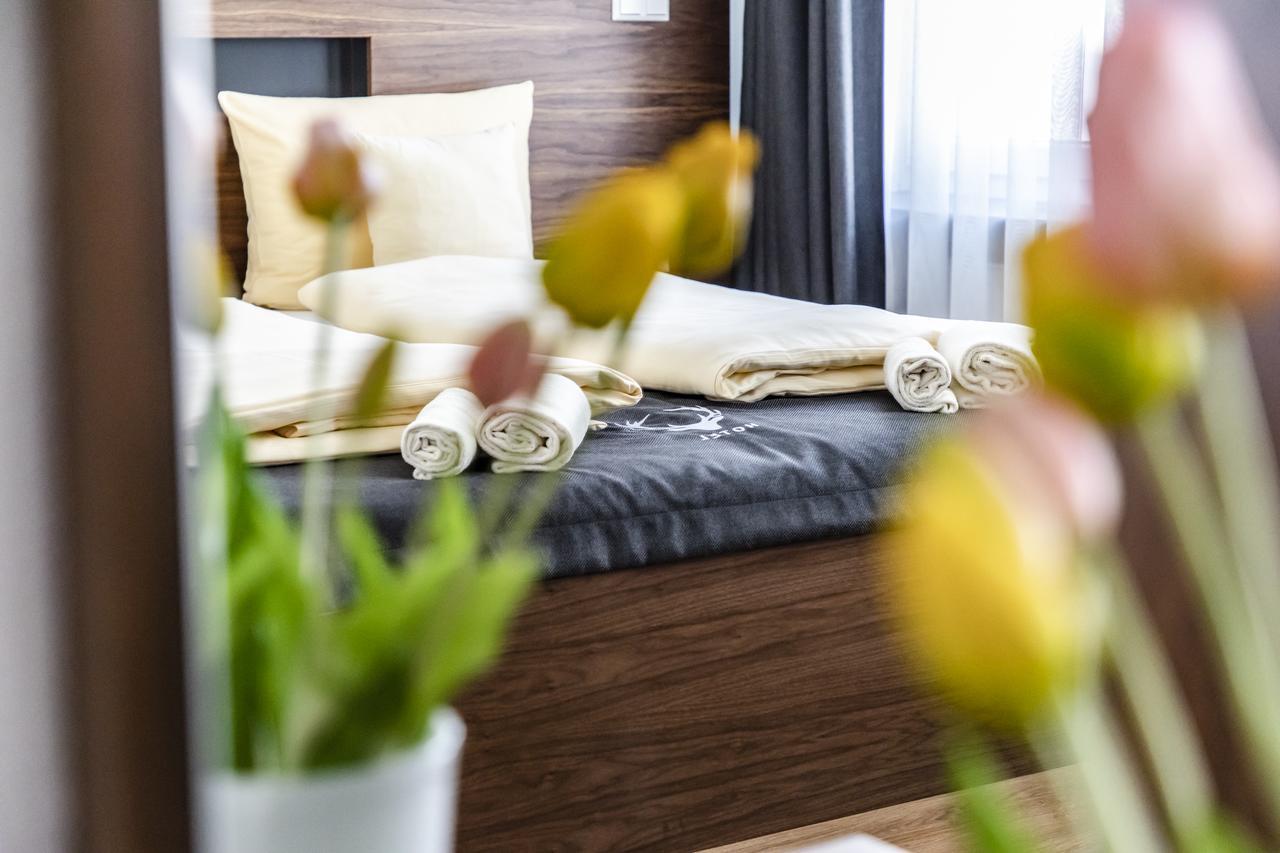 Hotel Jaegerhaus In Singen Am Hohentwiel Exteriör bild