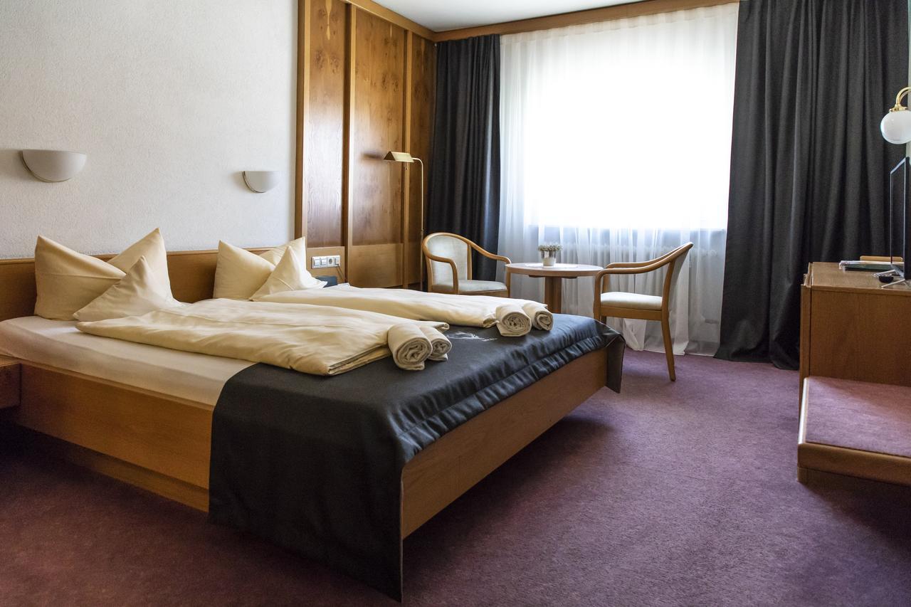 Hotel Jaegerhaus In Singen Am Hohentwiel Exteriör bild